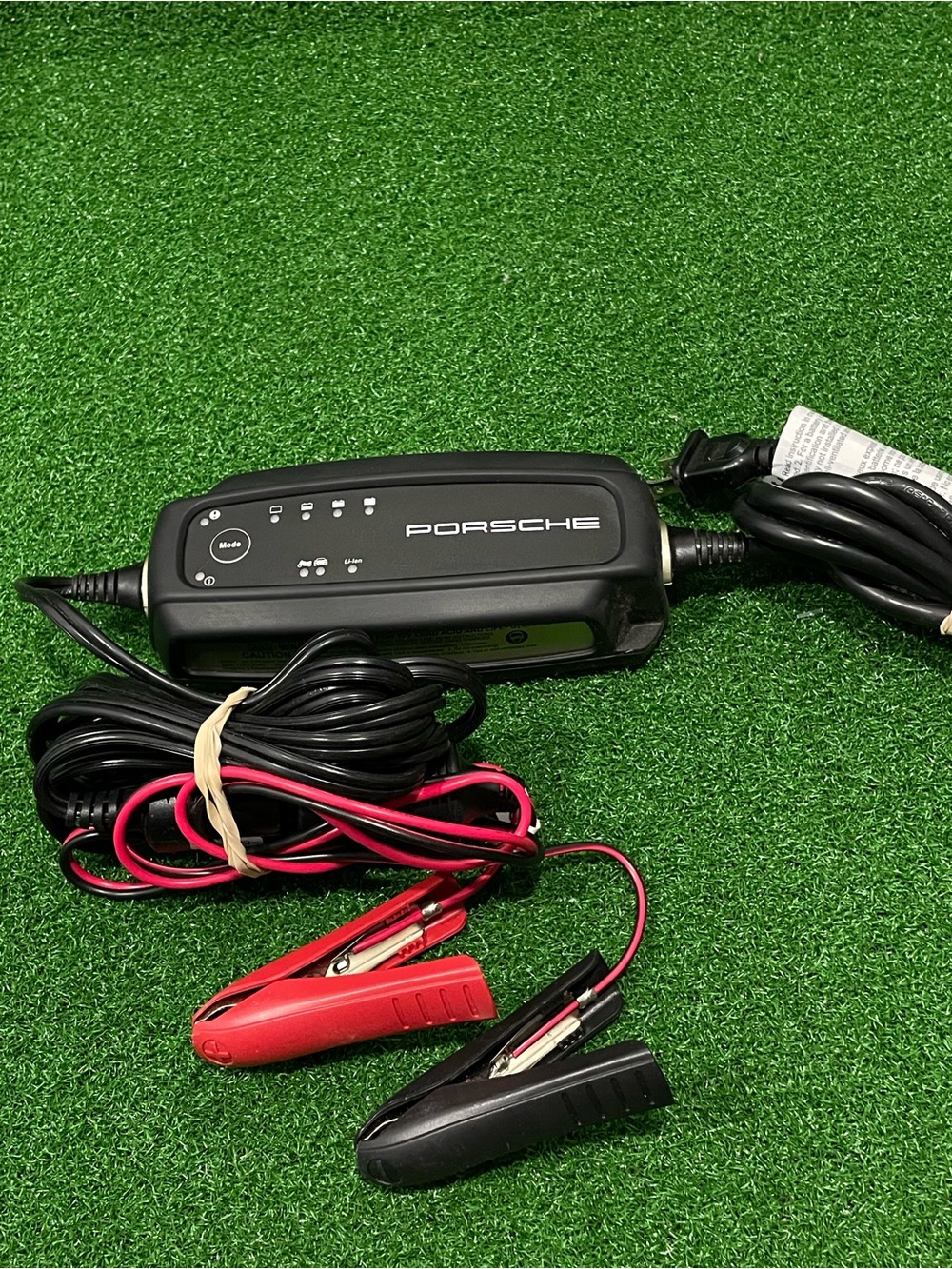 Porsche Charge O Mat Pro Battery Charger
(Jun 026)